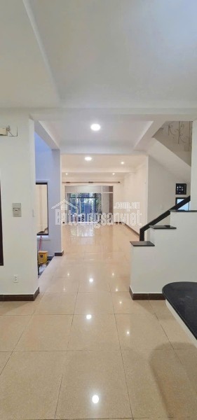 Bán Nhà Mặt Tiền 75F Đặng Dung P Tân Định, quận 1.