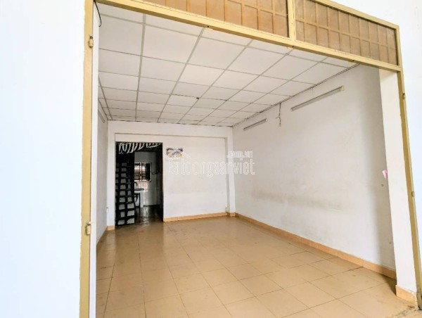 LÊ HỒNG PHONG, QUẬN 10, HẺM XE HƠI, 2 TẦNG, CĂN GÓC 2 MẶT, DOANH THU 300TR/ NĂM, 15 TỶ NHỈNH