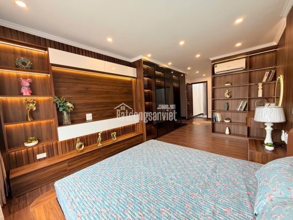 Hot!
THÁI HÀ 50m, 15.5 Tỷ, Nhà Đẹp Sang, Thoáng Sáng, Gần Ô Tô, Trung Tâm Đống Đa
