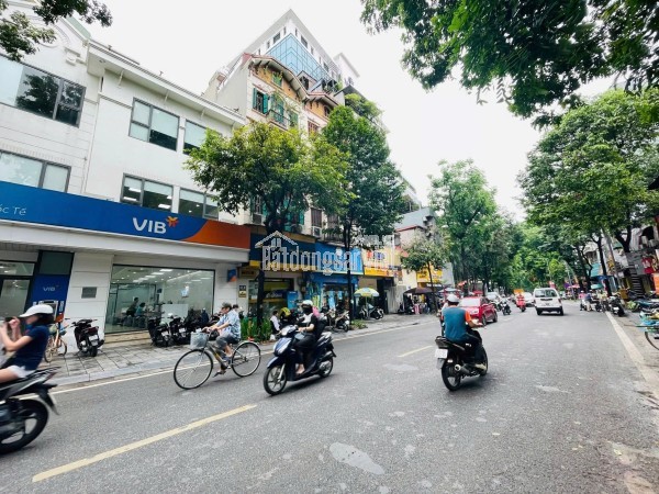 MP Lò Đúc 252m² mặt tiền khủng 11m ngân hàng thuê 1,6 tỷ/năm 2 thoáng vĩnh viễn trước sau chỉ 230