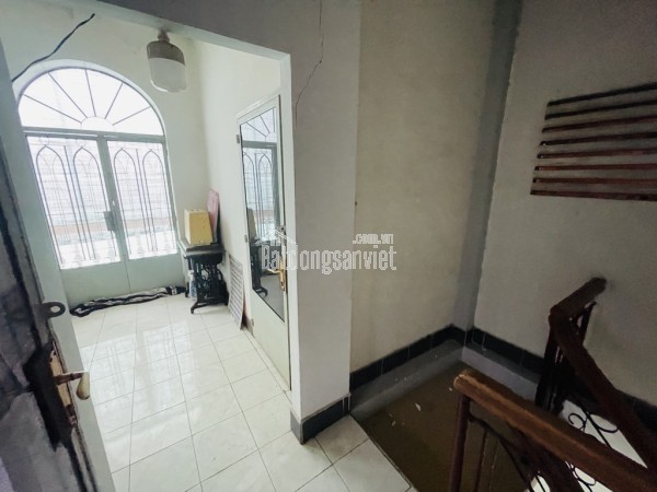 Nhà 2 tầng hẻm 3 gác đường Dương Văn Cam, Linh Tây, Thủ Đức. Ngay chợ Thủ Đức