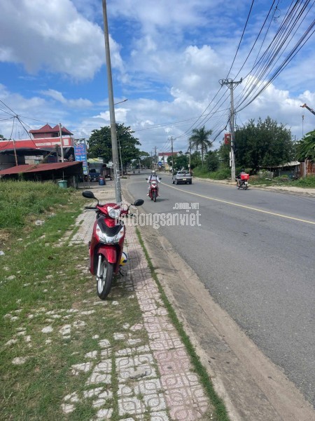 BÁN SIÊU NHÀ VƯỜN – TP DĨ AN - DIỆN TÍCH: 1700M2