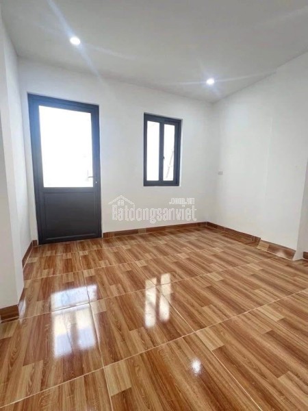 Cần Tiền KD -Bán Lỗ 200tr Nhà Thọ Am, Nhà Mới , Gần Chợ, Trường, KD Cho Thuê 40,5M2, 5,55 tỷ