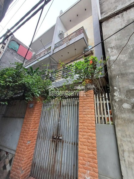 Bán nhà dân phố Triều Khúc, HN. DT 62m2, 4 tầng, giá 13.3 tỷ. LH: 0568433999