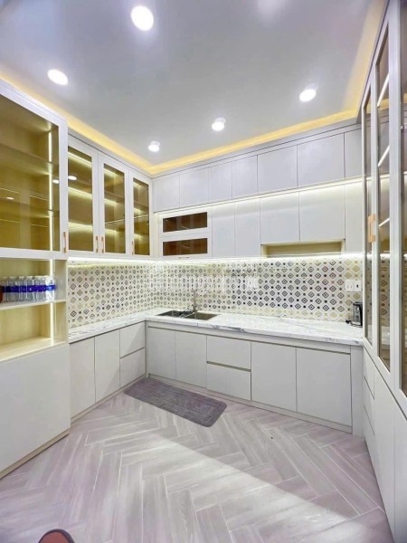 CÚ HATTRICK CHỦ CỰC NHIỆT PHÂN KHÚC 8 T.Ỷ NHỈNH - PHƯỜNG PHÚ THUẬN, QUẬN 7