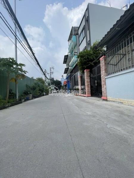 HẺM Ô TÔ ĐỖ CỬA - 83M2 - TRUNG TÂM PHƯỜNG PHÚ THUẬN, Q7 - 8 T.Ỷ NHỈNH (3Đ668)