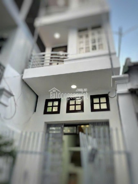 HẺM Ô TÔ ĐỖ CỬA - 83M2 - TRUNG TÂM PHƯỜNG PHÚ THUẬN, Q7 - 8 T.Ỷ NHỈNH (3Đ668)