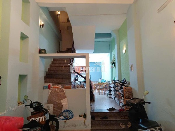 HẺM Ô TÔ ĐỖ CỬA - 83M2 - TRUNG TÂM PHƯỜNG PHÚ THUẬN, Q7 - 8 T.Ỷ NHỈNH (3Đ668)