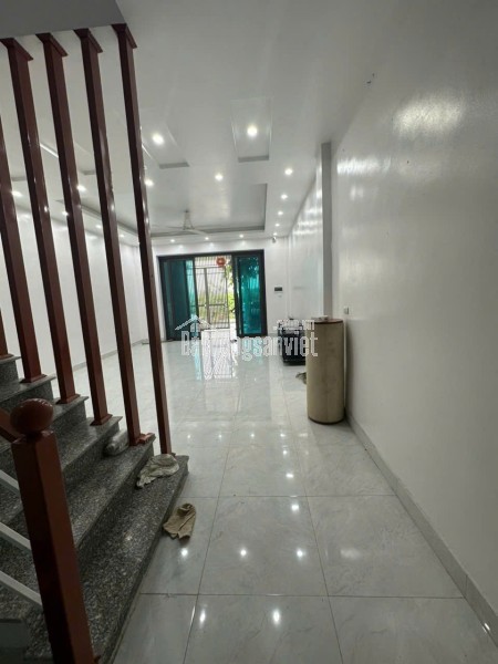 Cho thuê nhà Vinaconex 3 Trung Văn làm văn phòng, 100m2, 5 tầng, thang máy