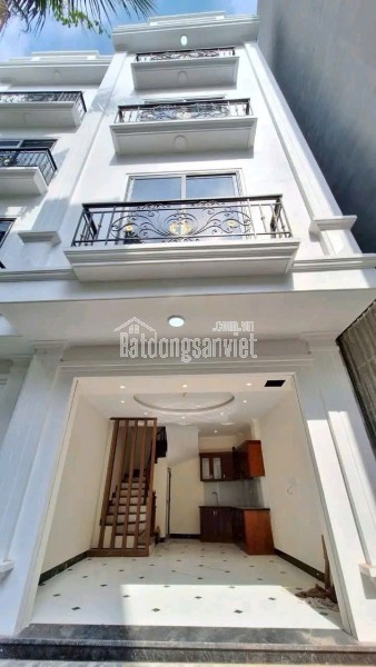 Bán Nhà Lai Xá Hoài Đức - 20m ra ô tô - 5 tầng 3 ngủ đầy đủ nội thất