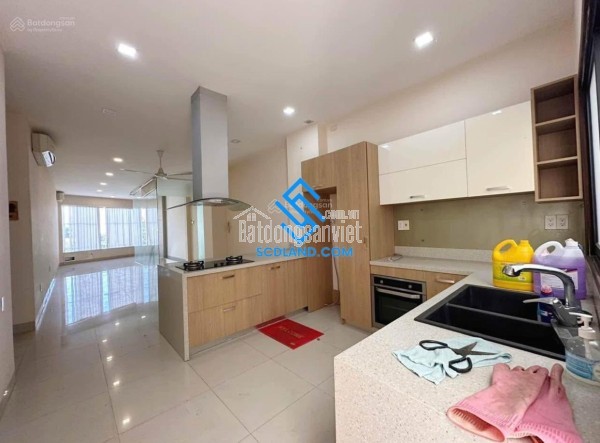 Cho thuê căn góc 2 mặt tiền đẹp đường Quang Trung – Gần biển Nha Trang