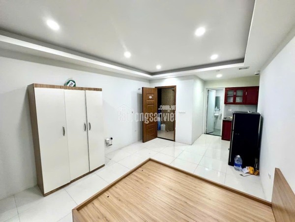 BÁN NHÀ MẶT PHỐ LẠC LONG QUÂN_ TÂY HỒ HÀ NỘI .ĐOẠN VỈA HÈ RỘNG,KINH DOANH SẦM UẤT .DIỆN TÍCH GẦN