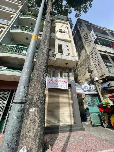 Chính Chủ Bán Mặt Tiền Nguyễn Tri Phương, P.9, Q.5. DT: (3.7 x 13.8), Chỉ 25 Tỷ, Tell: O936 995 872