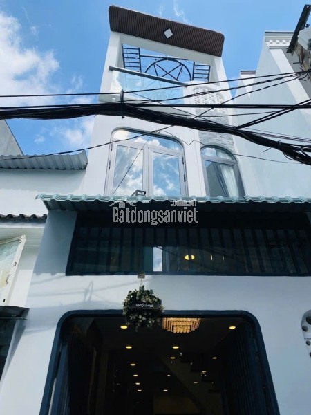 Bán nhà mặt phố Lê Quang Sung, Q.6. DT 42m2, 2 tầng, 3PN. Sổ hồng, giá 6.5 tỷ.