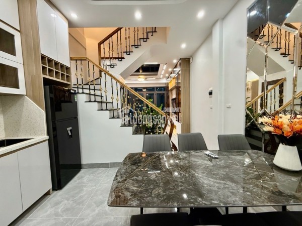 Nhà đẹp 2 mặt thoáng Phố Kim Hoa, Xã Đàn 38m2 x 4 tầng, nội thất hiện đại, 11.8 tỷ