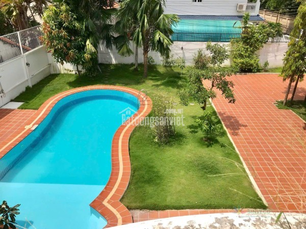 Nhà mặt tiền Lê Văn Việt, P. Tăng Nhơn Phú B, Quận 9, TP. HCM