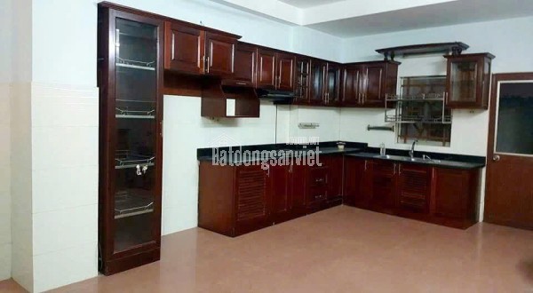 Nhà 5 tầng khu ăn uống đông đúc Chánh Hưng P4 Q8