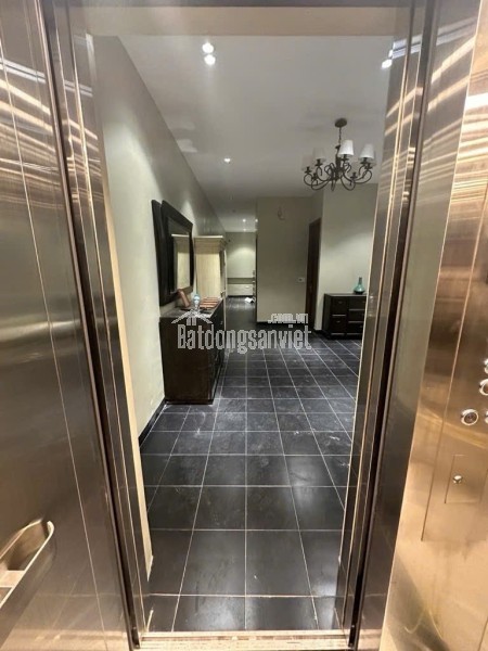 Tứ Liên nhà đẹp ngõ nông - thang máy - 6 tầng ở luôn full nội thất - 69m2 giá 13,9 tỷ.