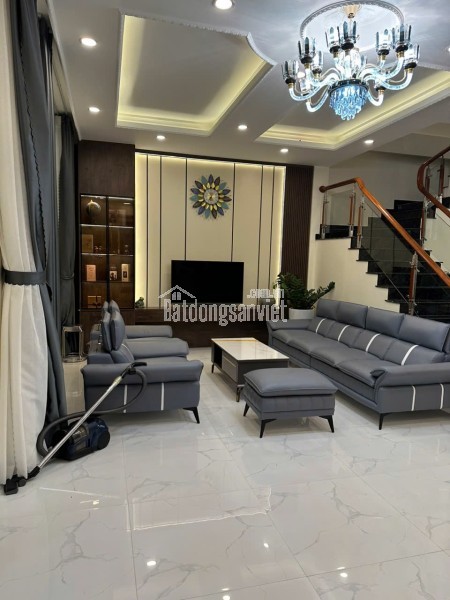 CHO THUÊ VILLA CAO CẤP HIỆN ĐẠI NGUYỄN SIÊU P7 ĐÀ LẠT