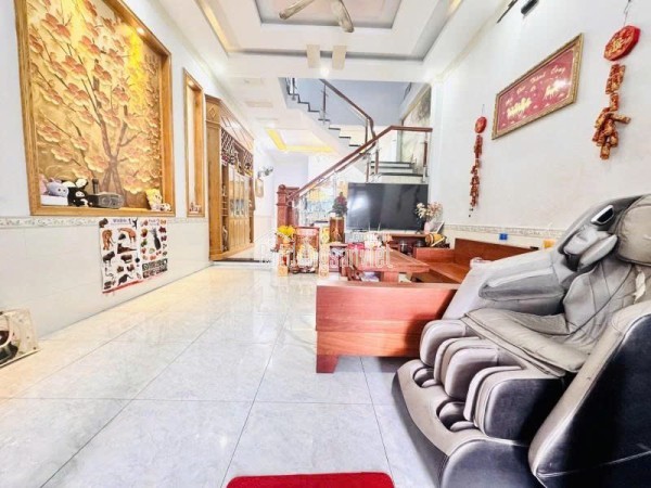 TRẦN QUANG KHẢI - XE HƠI THÔNG - 117M2 - NGANG 5M - 2 TẦNG - SỔ ĐẸP CHUẨN HOA HẬU - CHỈ 4 TỶ TL.