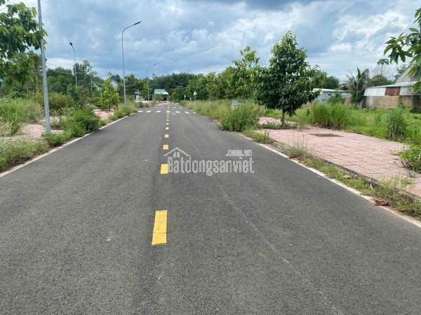 300tr sở hữu lô đất mặt tiền , ngay chợ
