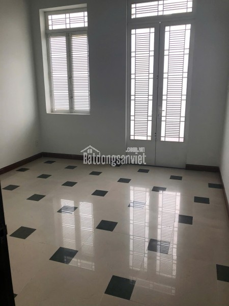 Chính Chủ Bán Mặt Tiền Lý Chính Thắng, P.8, Q.3. DT: (4 x 15m), Giá Chỉ 36 Tỷ. Liên Hệ: