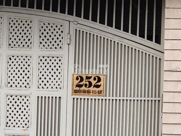 Chính Chủ Bán Mặt Tiền Nguyễn Văn Đậu, P.11, Q. Bình Thạnh: DT 4.1x20m, Giá Chỉ 18 Tỷ. Liên Hệ: