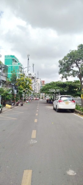 Nhà 5 tầng hẻm thông Ba Đình P8Q8. Giá chỉ có 4 tỷ