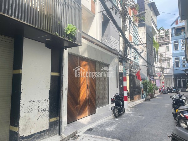 Chính Chủ Bán Hxh Lê Thị Riêng, P. Bến Thành, Q.1. Dt: (4.75 X 15m ), Chỉ 18 Tỷ, Tell: O911.16O.692