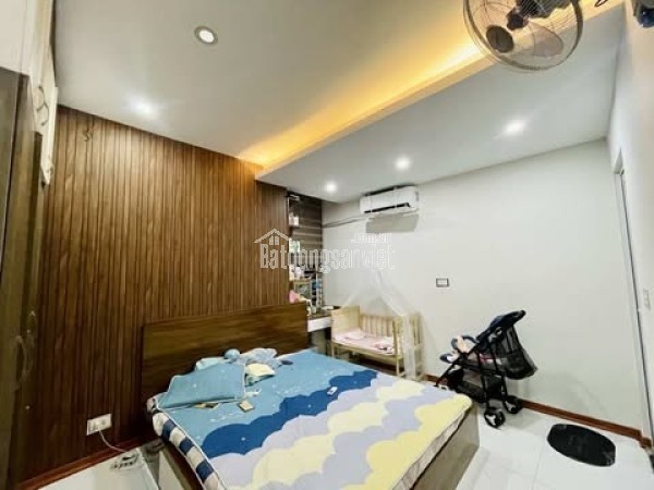 VỊ TRÍ VÀNG KDT TP GIAO LƯU - TIỆN ÍCH BẠT NGÀN - VIEW SÂN CHƠI-  THOÁNG CÁC MẶT Ở SƯỚNG - TẶNG