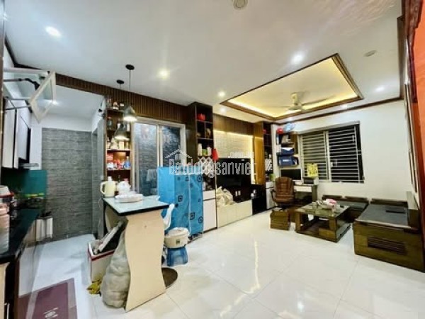 VỊ TRÍ VÀNG KDT TP GIAO LƯU - TIỆN ÍCH BẠT NGÀN - VIEW SÂN CHƠI-  THOÁNG CÁC MẶT Ở SƯỚNG - TẶNG