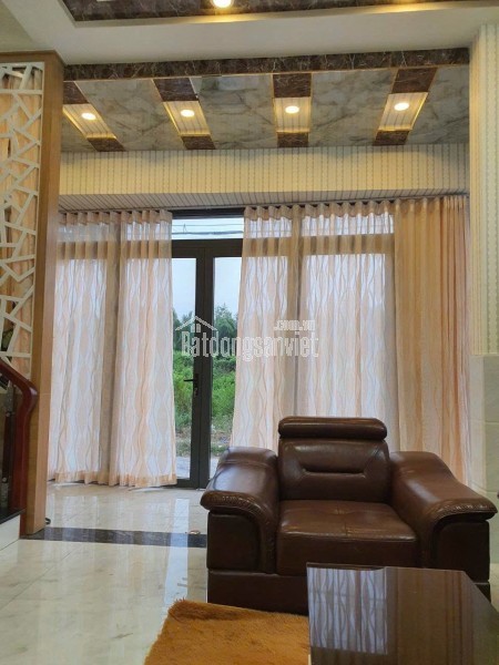 Nhà Góc 2 Mặt Tiền  KDC Đào Tông Nguyên  Cực Thoáng Đẹp