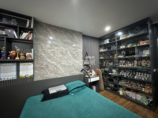 Hồ Quan Nhân – nhà 44m²*6 tầng, 2 mặt ngõ, giá chỉ 10.8 tỷ