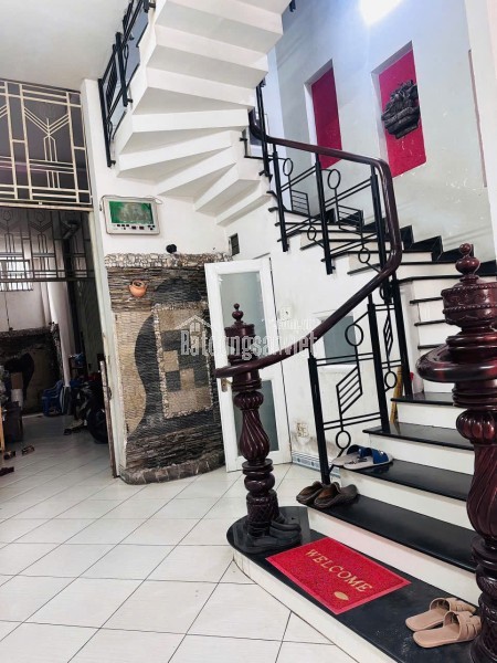 Bán Nhà Mặt Tiền 35 Lê Quang Định, Quận Bình Thạnh