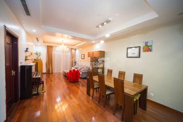 ROYAL CITY - R2 145m² - Tầng cao - Căn hộ chung cư - 3PN Hướng ban công Đông Nam Nội thất cơ bản