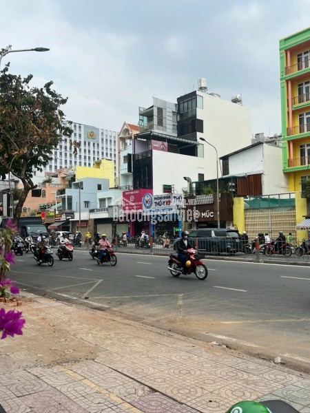 Chính Chủ Bán Mặt Tiền Tân Sơn, P.15, Q. Tân Bình. DT: (4 x 25m), Chỉ 18 Tỷ, Tell: O911.16O.692