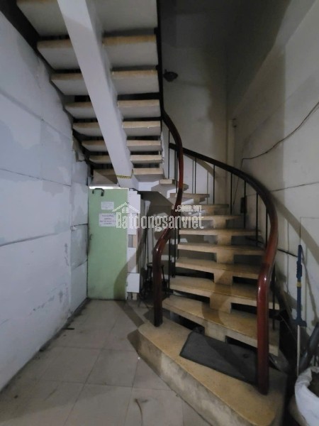 Chính Chủ Bán Mặt Tiền Quang Trung, P.11, Q. Gò Vấp: DT 7.7 x 23m, Giá 50 Tỷ. Liên Hệ: O911.16O.692