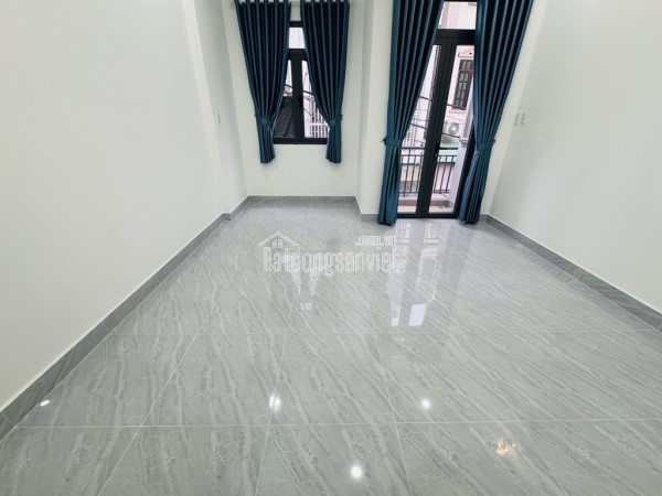 HIẾM - TÂN BÌNH - GẦN NHÀ GA T3, SÂN BAY TSN - 36M2 - 2 TẦNG - A4 - BA GÁC VIVU - GẦN MẶT TIỀN -