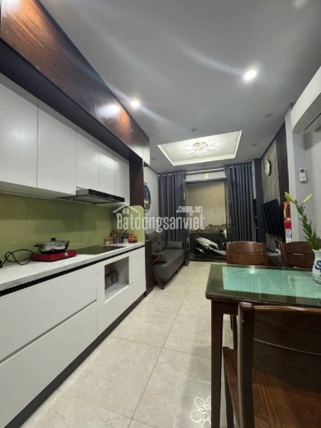 PHÂN LÔ Ô TÔ TRÁNH ĐỖ TRƯỚC CỬA - NHÀ MỚI ĐẸP DÂN XÂY - TẶNG FULL NỘI THẤT ĐẸP KHÁCH CHỈ CẦN XÁCH