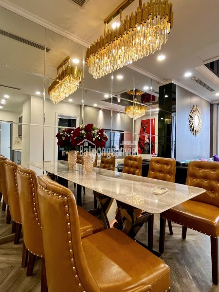 Bán cặp căn đập thông 186m2 toà T4 times city có slot oto hầm times city. gấp gấp