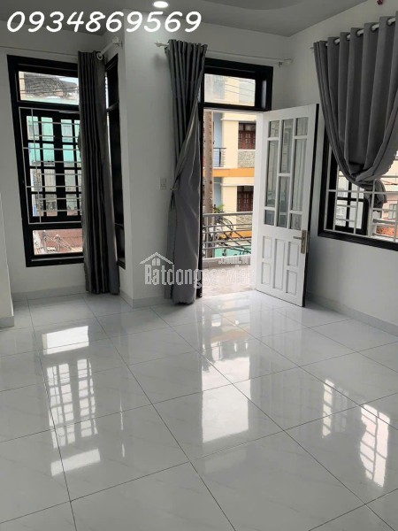 MẶT TIỀN KINH DOANH CỰC VÍP - LÔ GÓC - GẦN CHỢ TRẦN VĂN QUANG - VỪA CHO THUÊ VỪA KHAI THÁC CHDV.