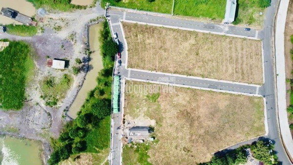 🏡 Bán 200m² thổ cư 100% giá 2 tỷ 250 triệu, gần KCN, đường nhựa 7m ⚡