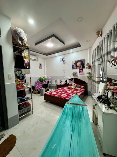 Bán gấp nhà hẻm Điện Biên Phủ , P. Bàn Cờ , Quận 3