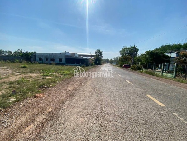 📍 Bán nhanh 200m² đất thổ cư giá 250 triệu, đường nhựa 7m, gần KCN 🏡