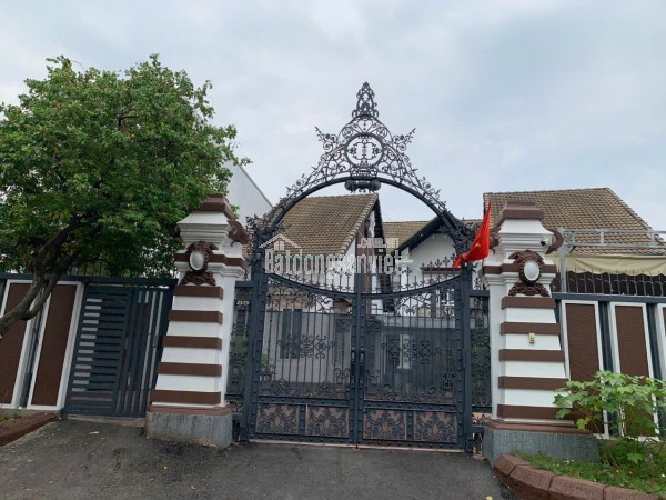 BIỆT THỰ TÂN CỔ ĐIỂN - GIÁ THANH LÝ   CHỈ 23 TỶ - RẺ HƠN THỊ TRƯỜNG TRÊN 40%