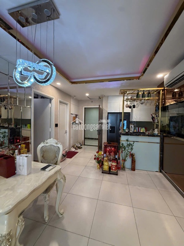 Cho thuê Căn hộ cao cấp 110m2 Chung Cư Goldview Q4 Full nội thất