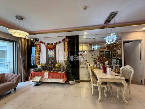 Cho thuê Căn hộ cao cấp 110m2 Chung Cư Goldview Q4 Full nội thất