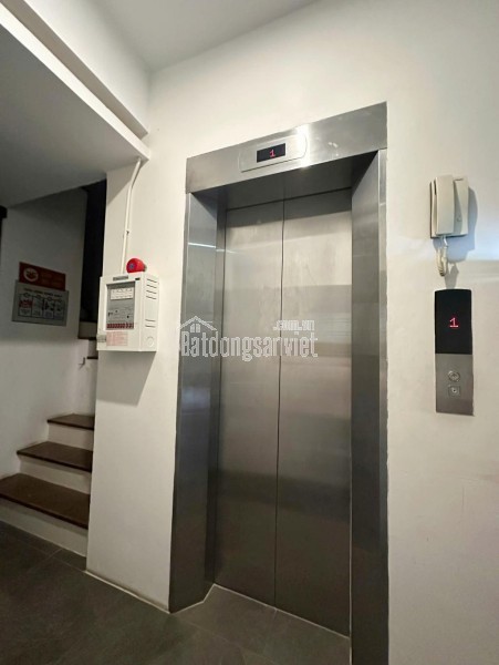 LÔ GÓC.MẶT CHÍNH 6.5M.DT 63M2XÂY 7 TẦNG THANG MÁY PHỐ HOÀNG ĐẠO THÀNH – NGUYỄN XIỂN – KIM GIANG.