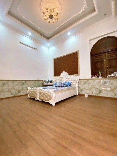 BIỆT THỰ CỔ ĐIỂN 3 TẦNG – HẺM XE TẢI – MỸ PHƯỚC TÂN VẠN, DĨ AN