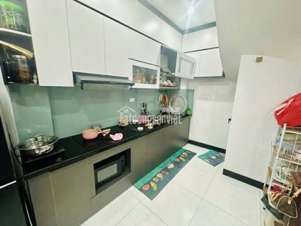 TẦNG NHÀ ĐẸP Ở NGAY 3 NGỦ GẦN Ô TÔ KHU AN SINH TUYỆT VỜI ĐẤT LỘC BÁN MUA NHÀ TO